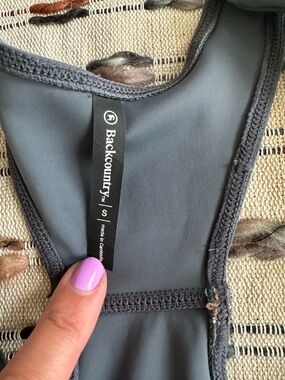 Backcountry Women's sports bra- Charcoal Gray